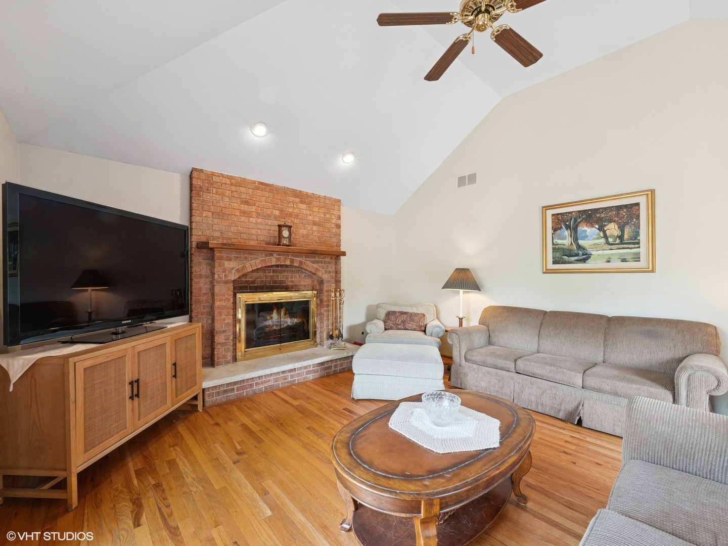 1520 Grant Street, Schaumburg, IL 60193