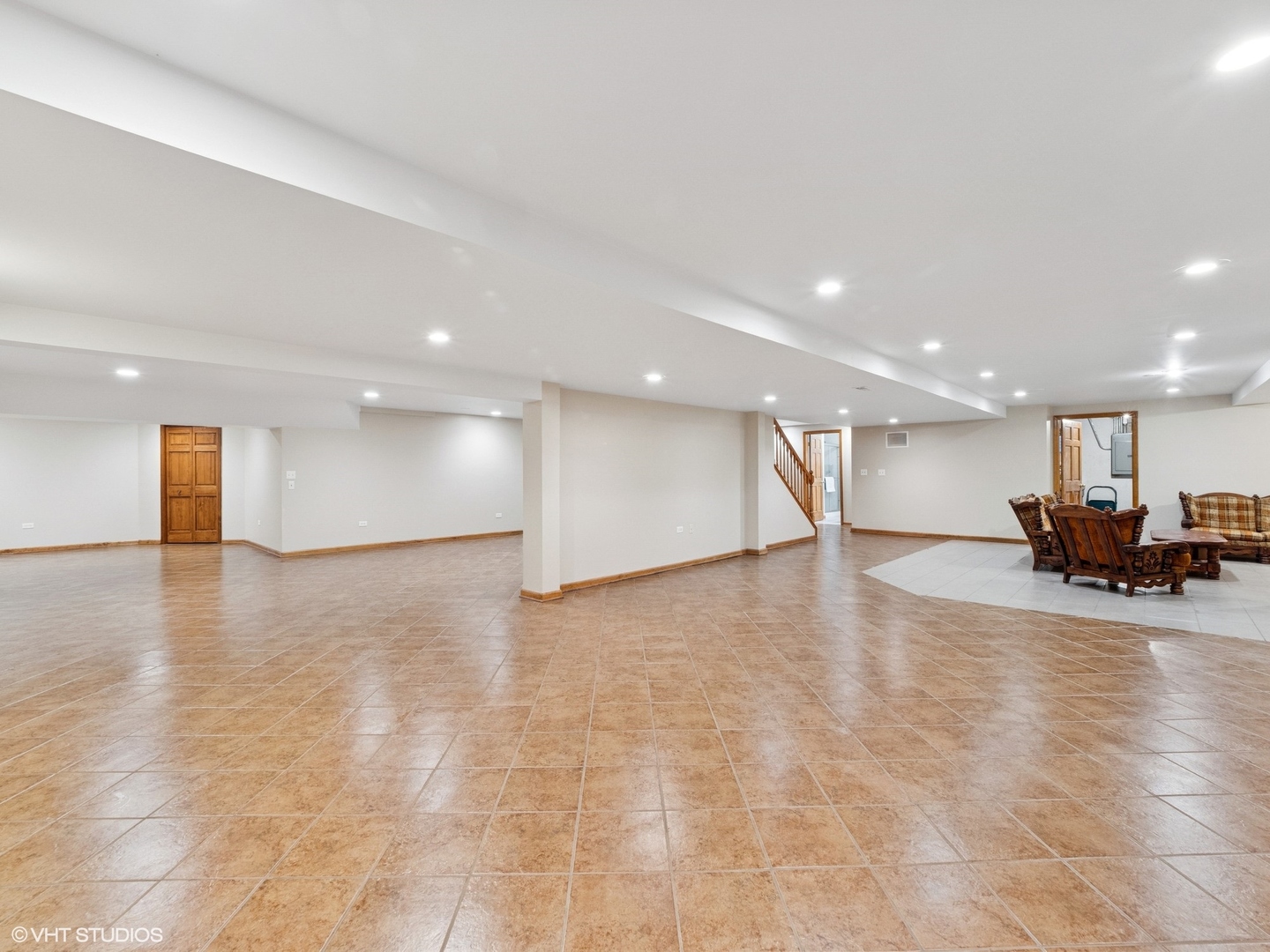 1520 Grant Street, Schaumburg, IL 60193