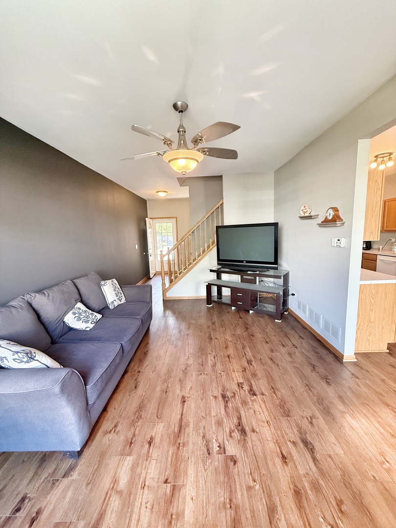 8416 Stratford Drive, Tinley Park, IL 60487