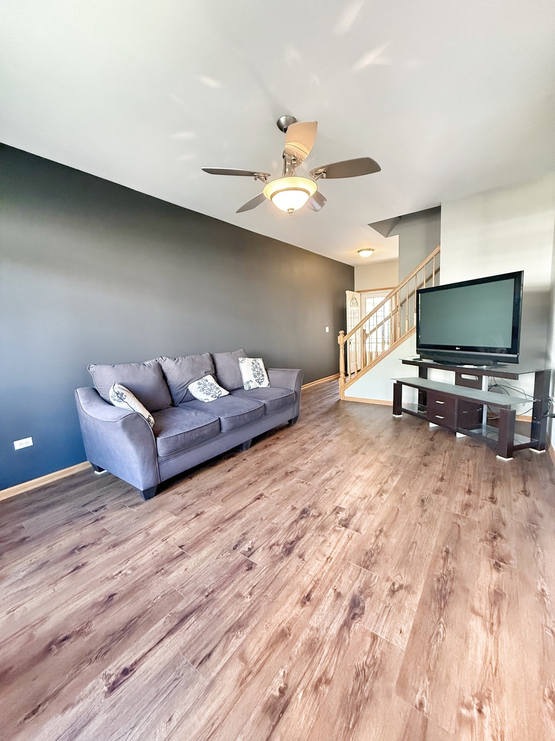 8416 Stratford Drive, Tinley Park, IL 60487