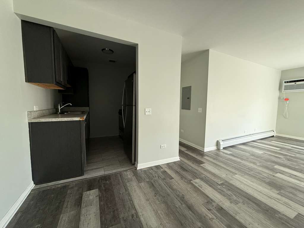 15B E Dundee Quarter Drive #303, Palatine, IL 60074