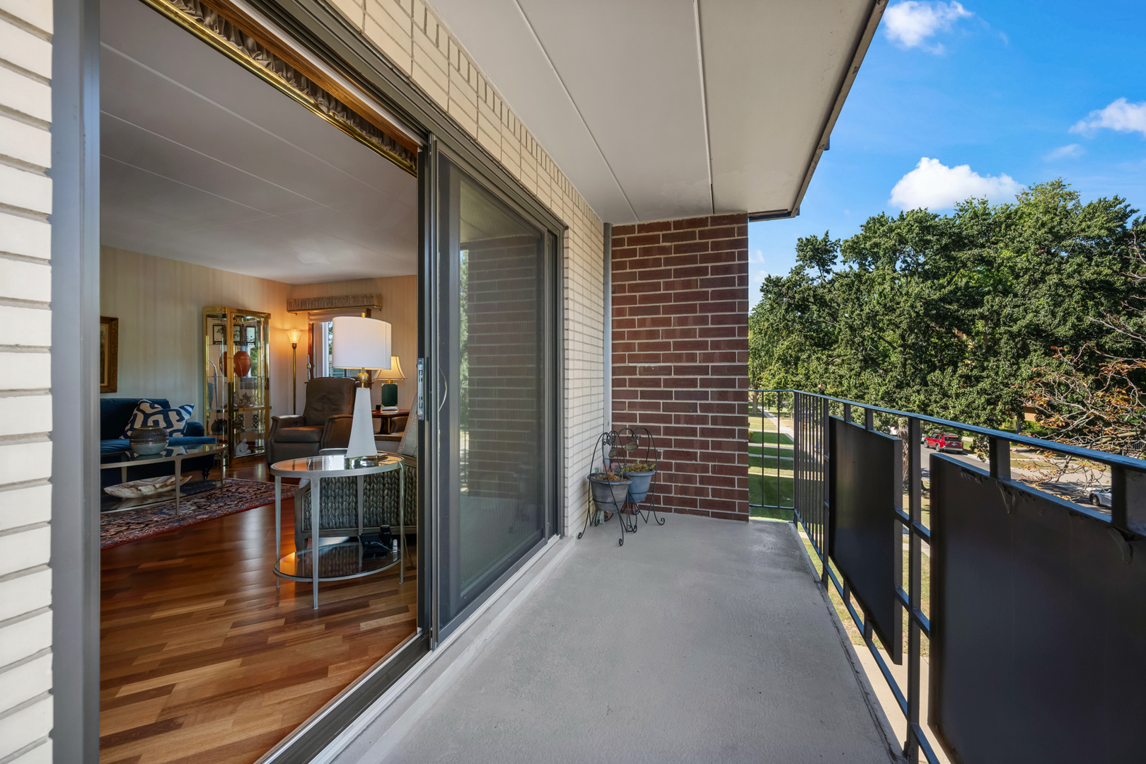 1491 Ashland Avenue #3NW, Des Plaines, IL 60016