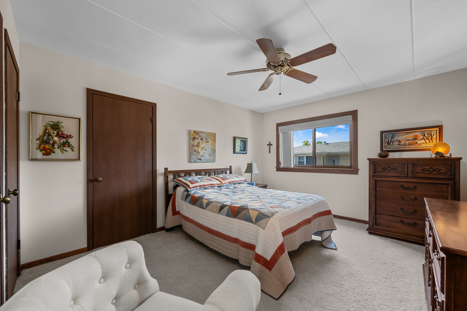 1491 Ashland Avenue #3NW, Des Plaines, IL 60016