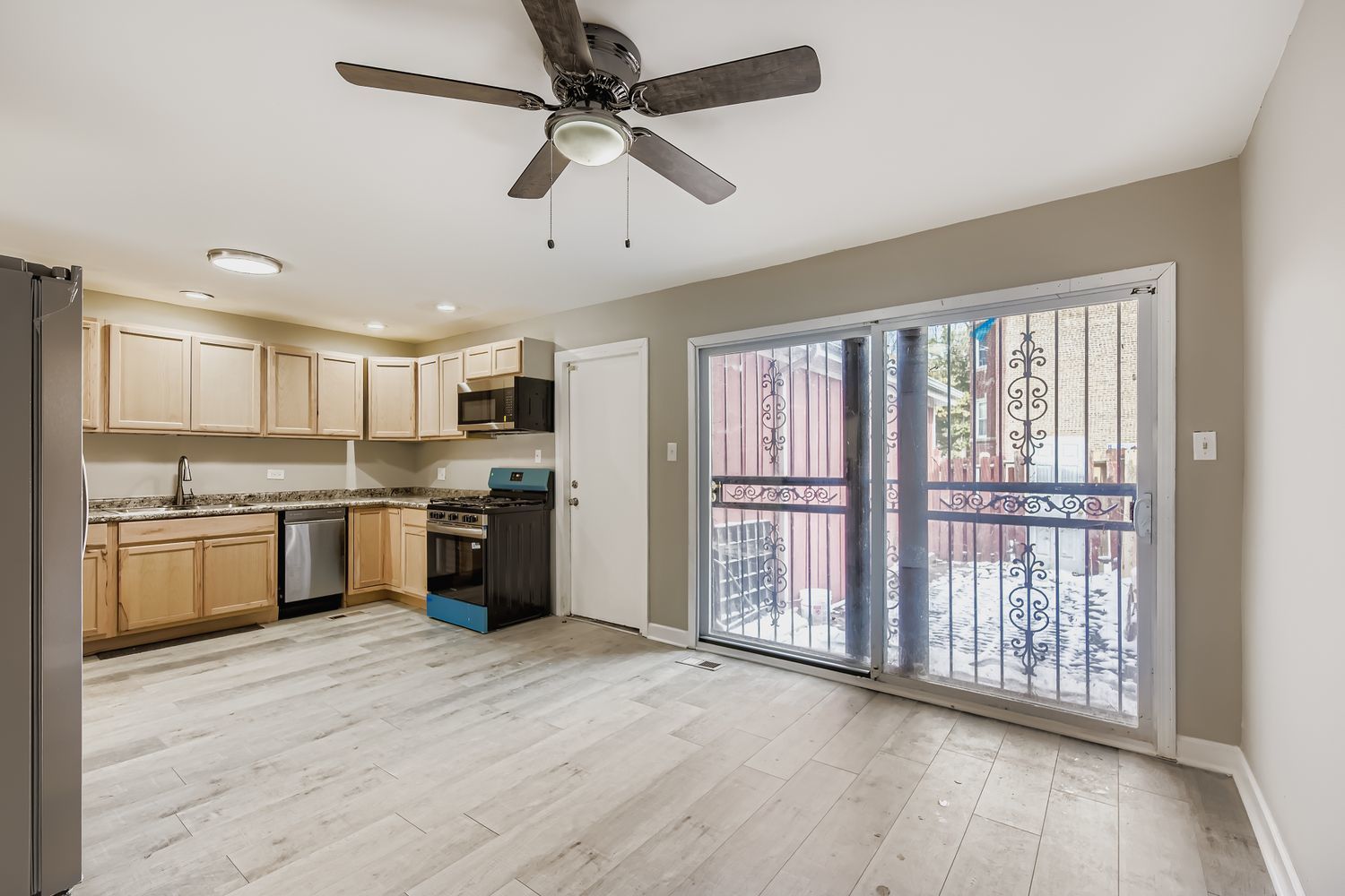 8001 S Essex Avenue #1, Chicago, IL 60617