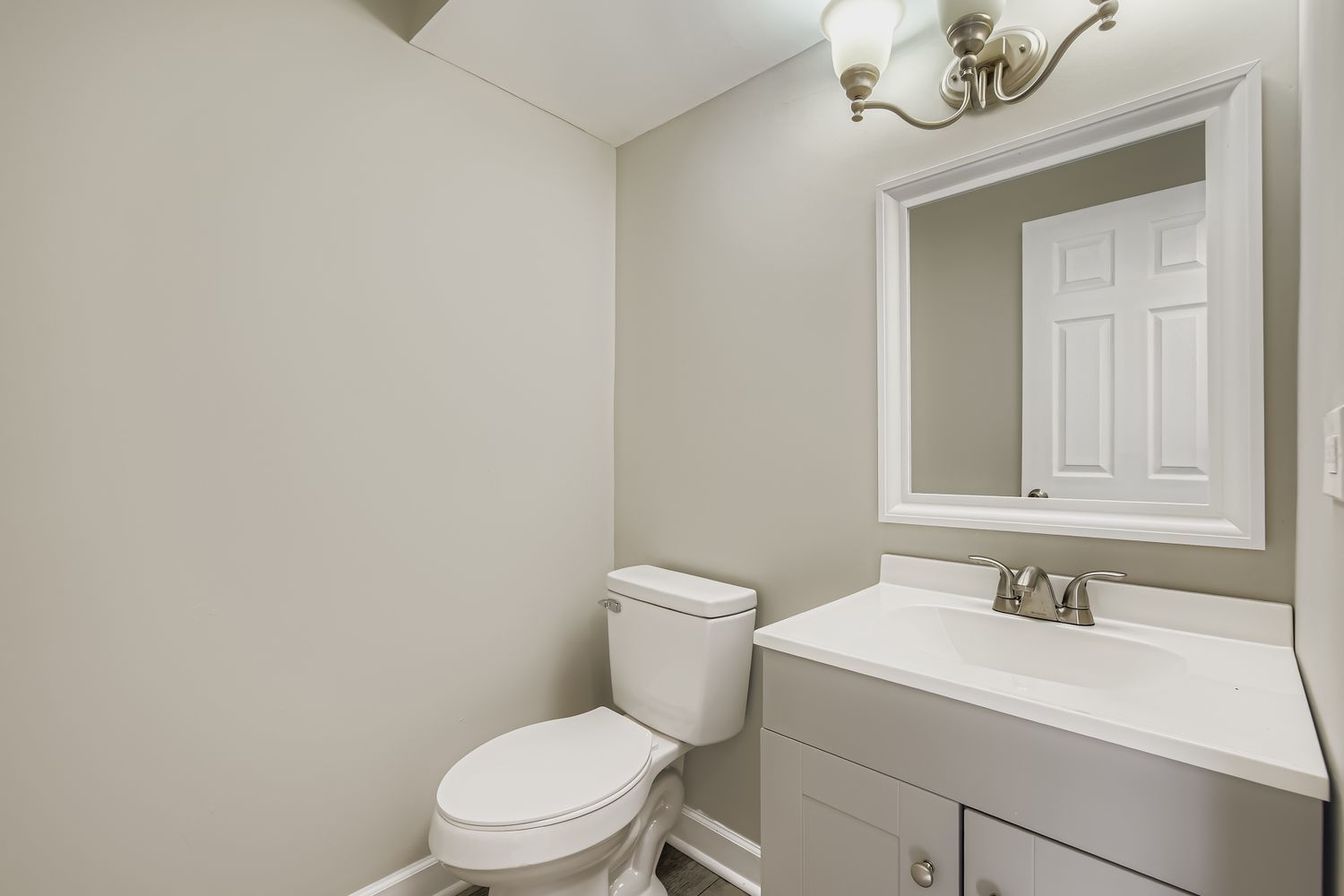 8001 S Essex Avenue #1, Chicago, IL 60617