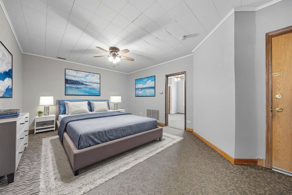2429 W 127th Street #2E, Blue Island, IL 60406