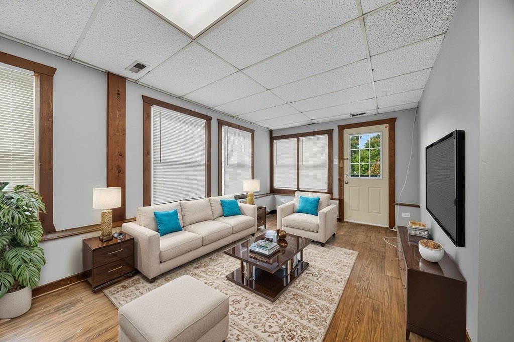 2429 W 127th Street #2E, Blue Island, IL 60406