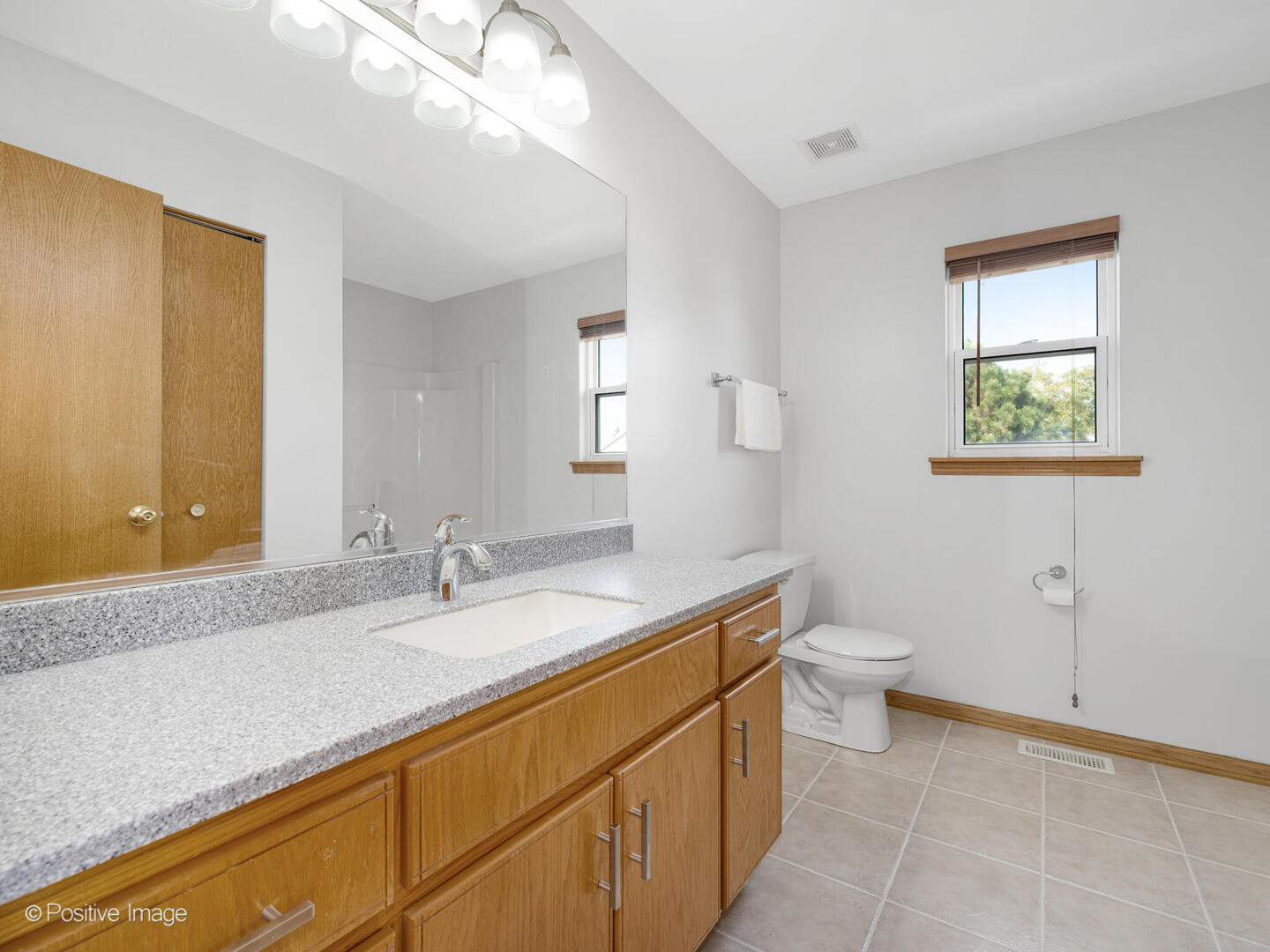 329 Hancock Drive, New Lenox, IL 60451