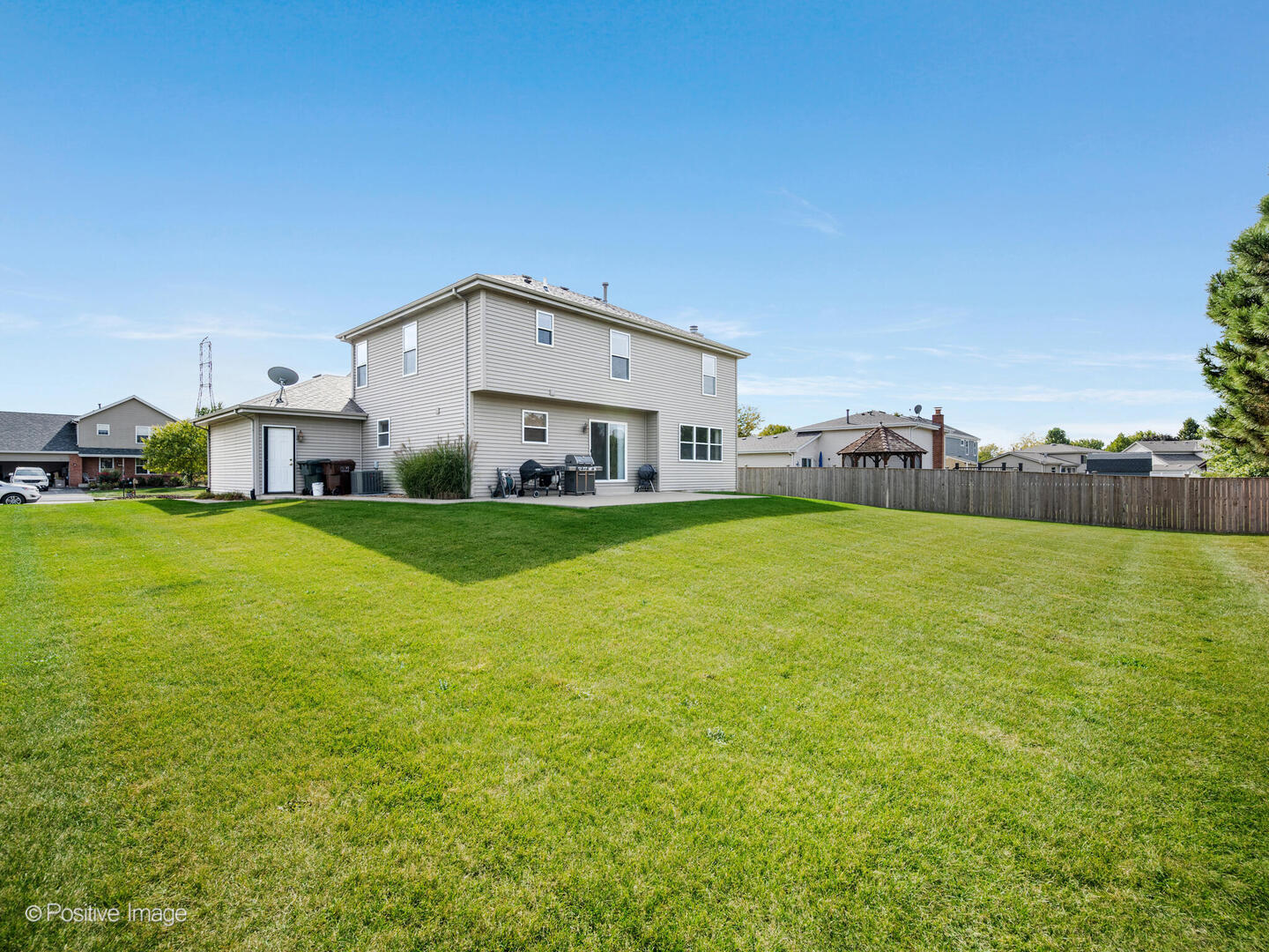 329 Hancock Drive, New Lenox, IL 60451