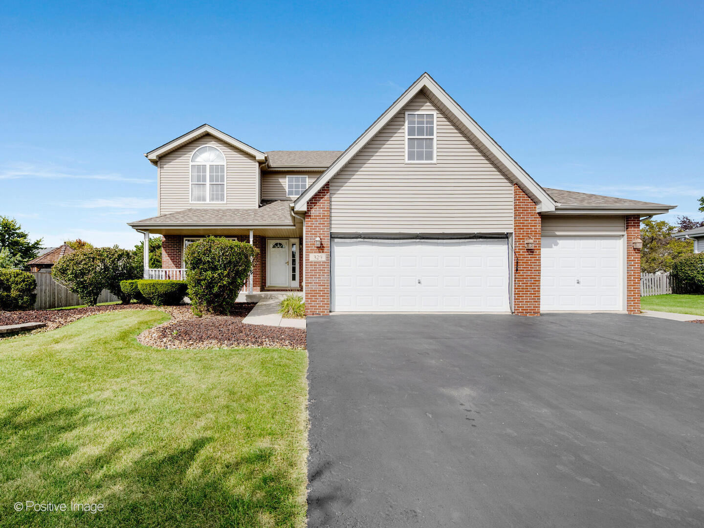 329 Hancock Drive, New Lenox, IL 60451