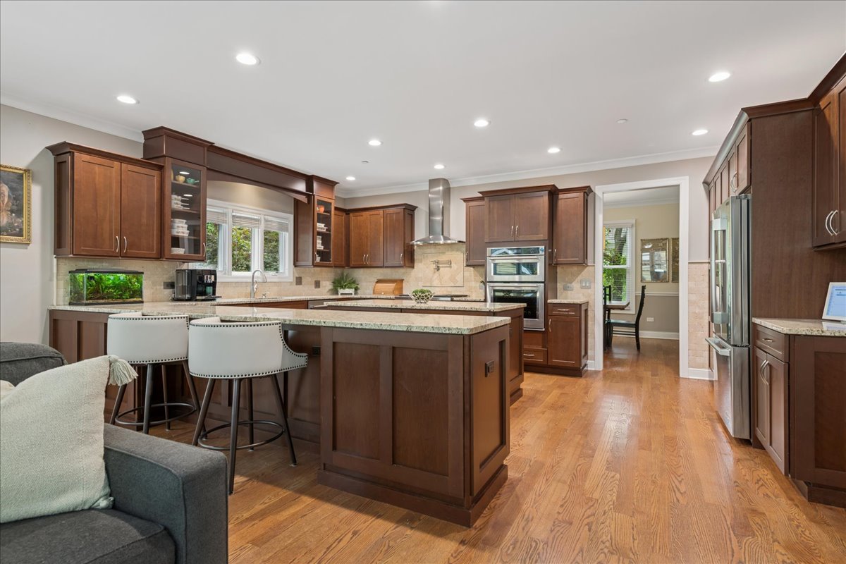 224 Newberry Avenue, Libertyville, IL 60048