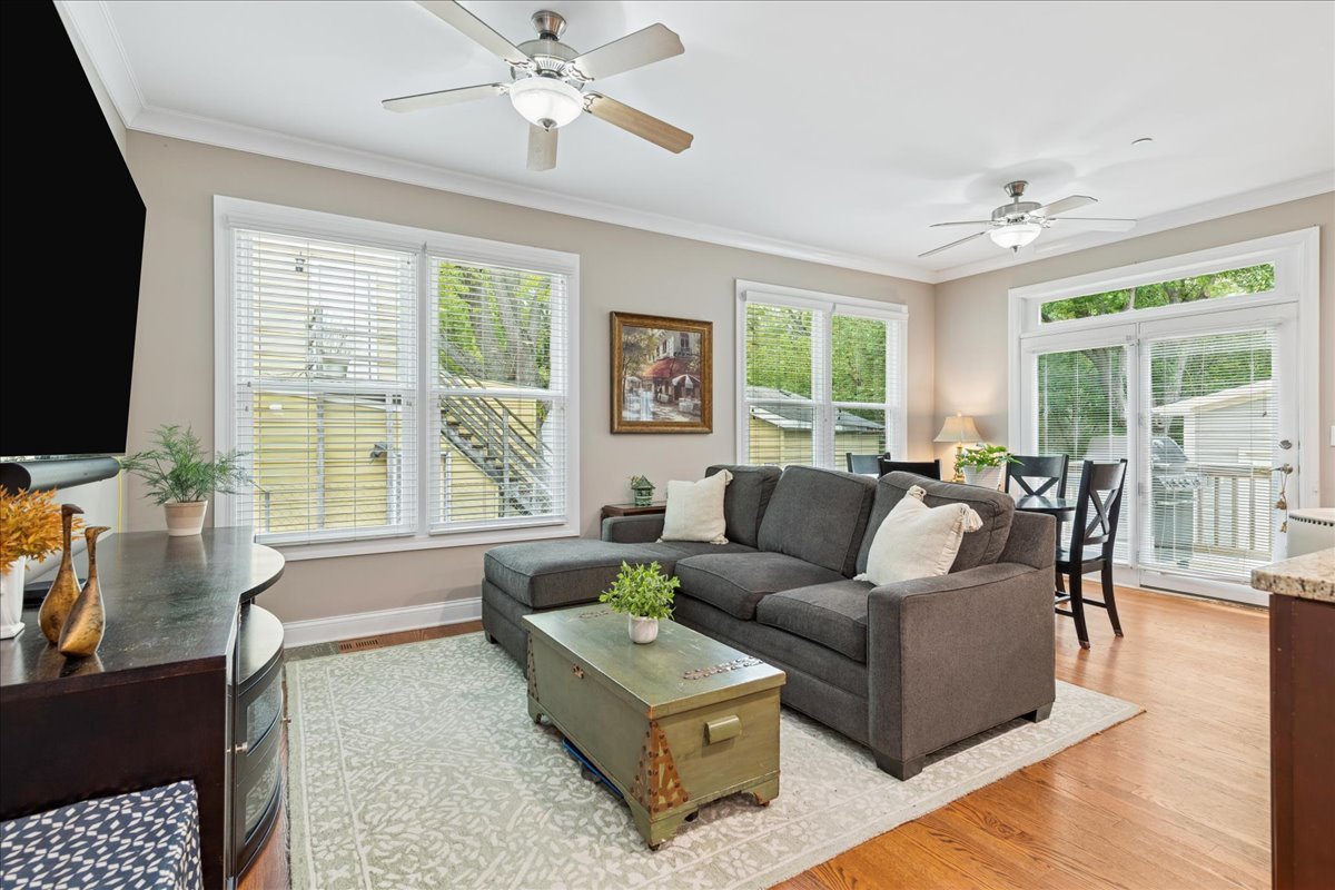 224 Newberry Avenue, Libertyville, IL 60048