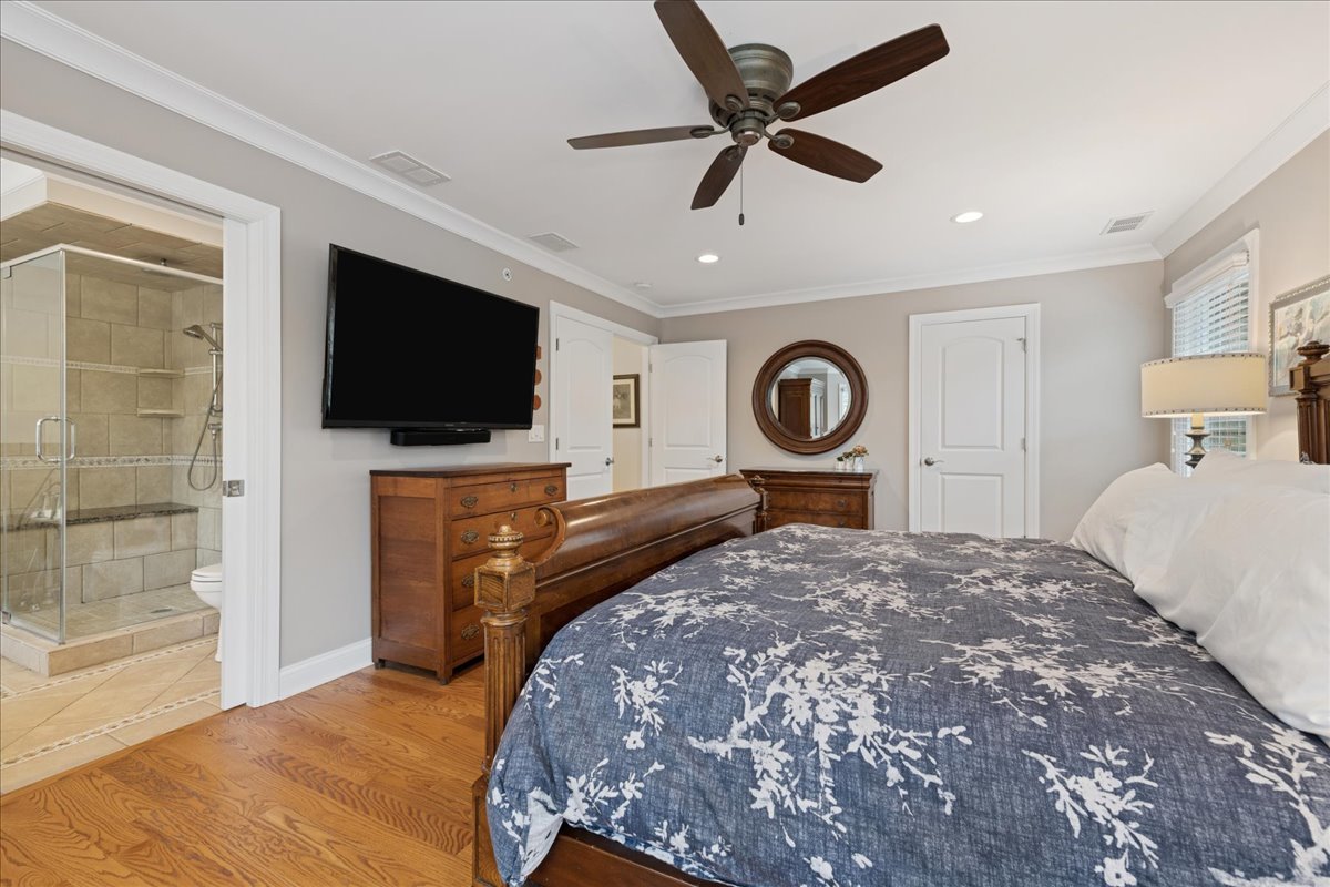 224 Newberry Avenue, Libertyville, IL 60048