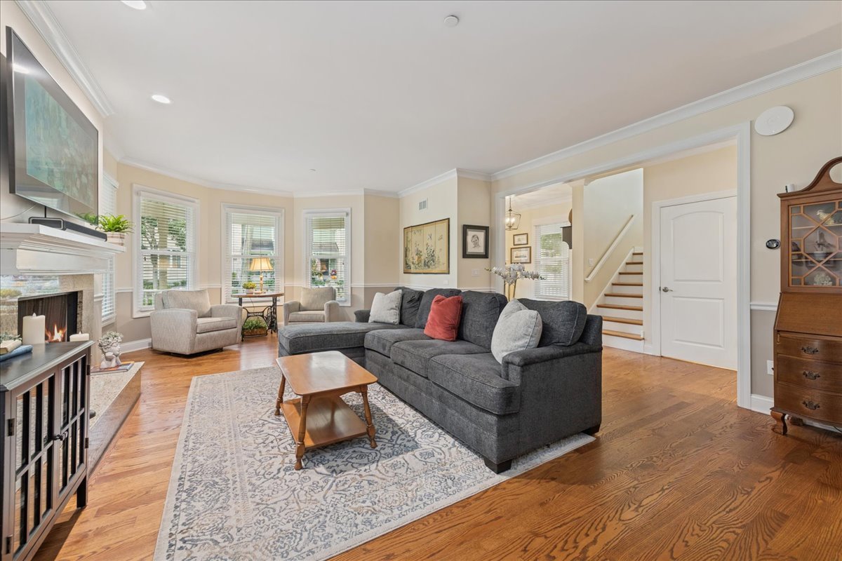 224 Newberry Avenue, Libertyville, IL 60048