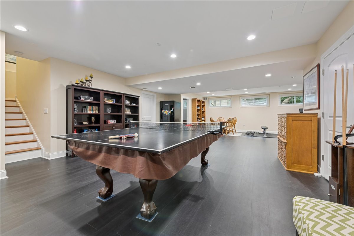 224 Newberry Avenue, Libertyville, IL 60048