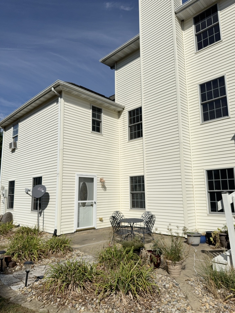 16555 Mclean Road, Danvers, IL 61732