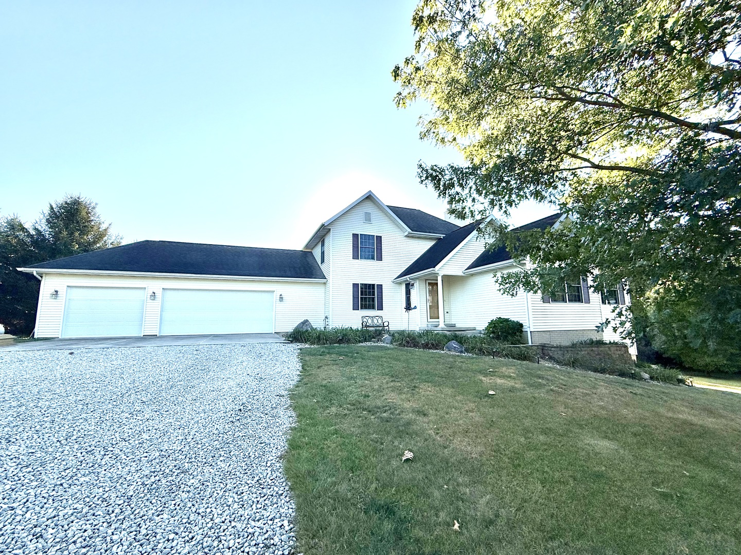 16555 Mclean Road, Danvers, IL 61732