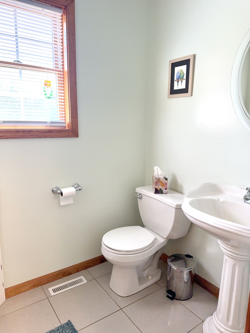 16555 Mclean Road, Danvers, IL 61732