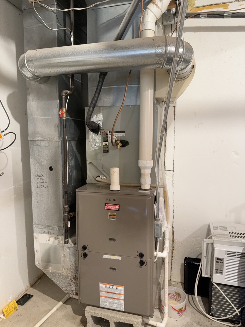 16555 Mclean Road, Danvers, IL 61732