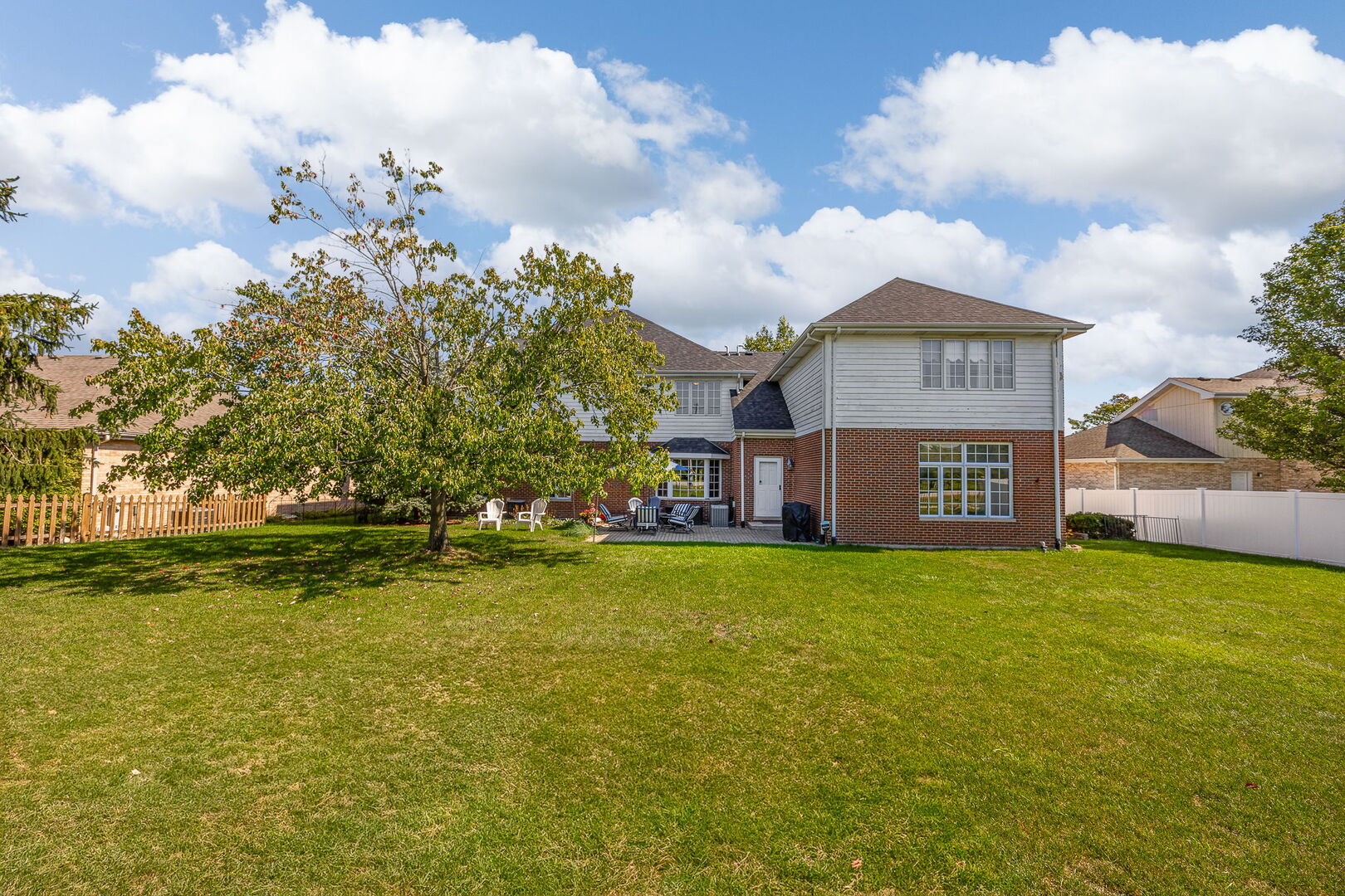 17224 Briar Drive, Tinley Park, IL 60487