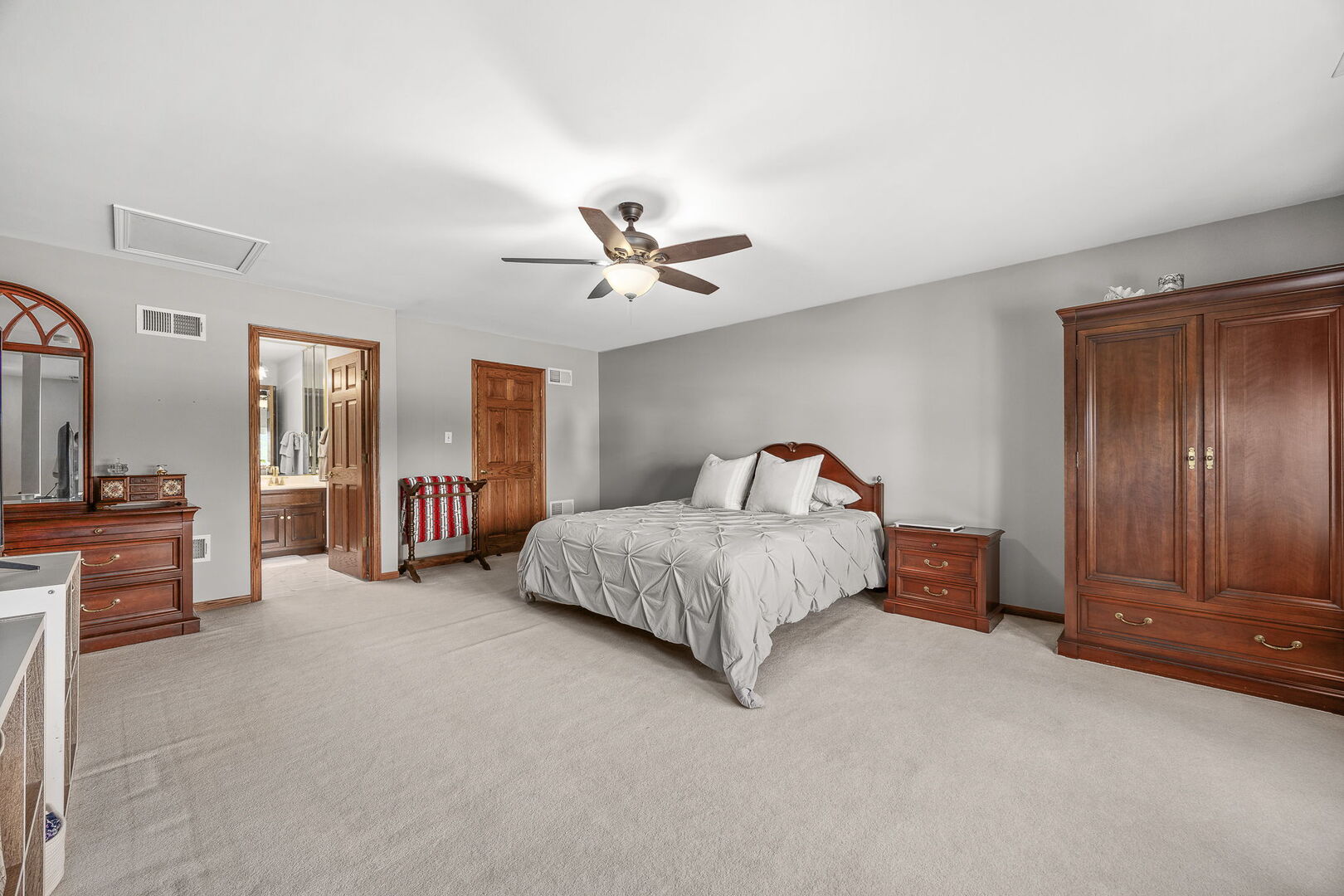 17224 Briar Drive, Tinley Park, IL 60487