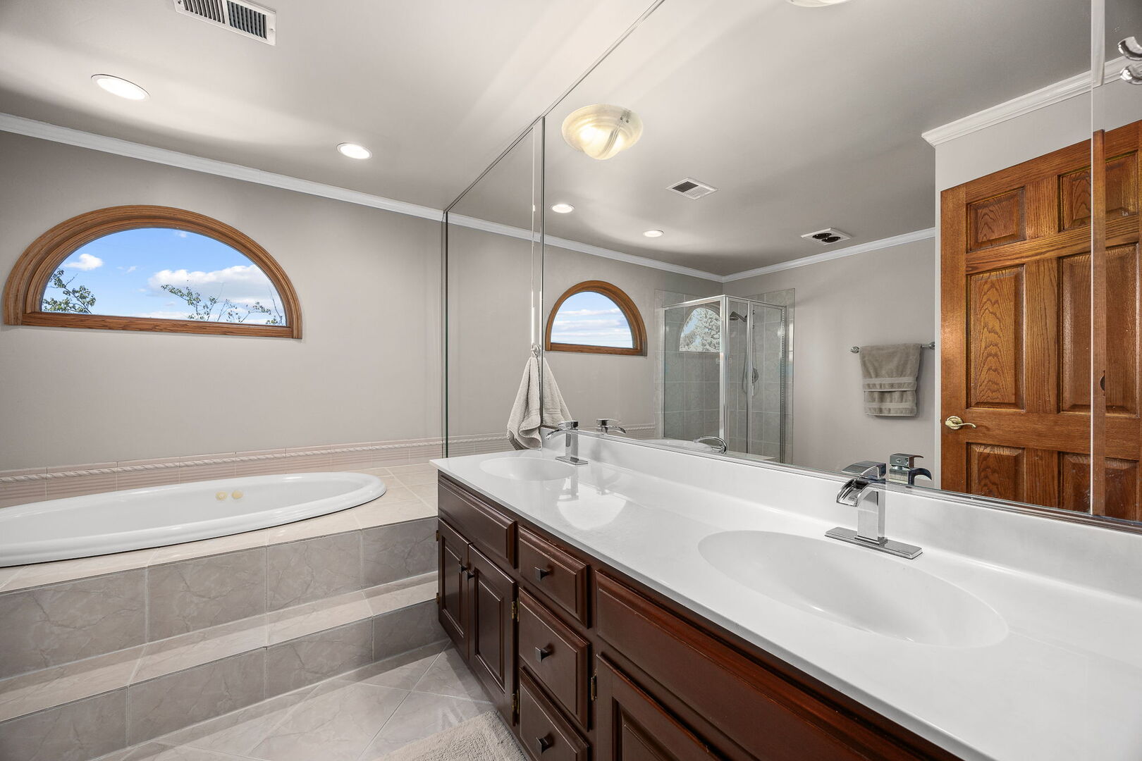 17224 Briar Drive, Tinley Park, IL 60487