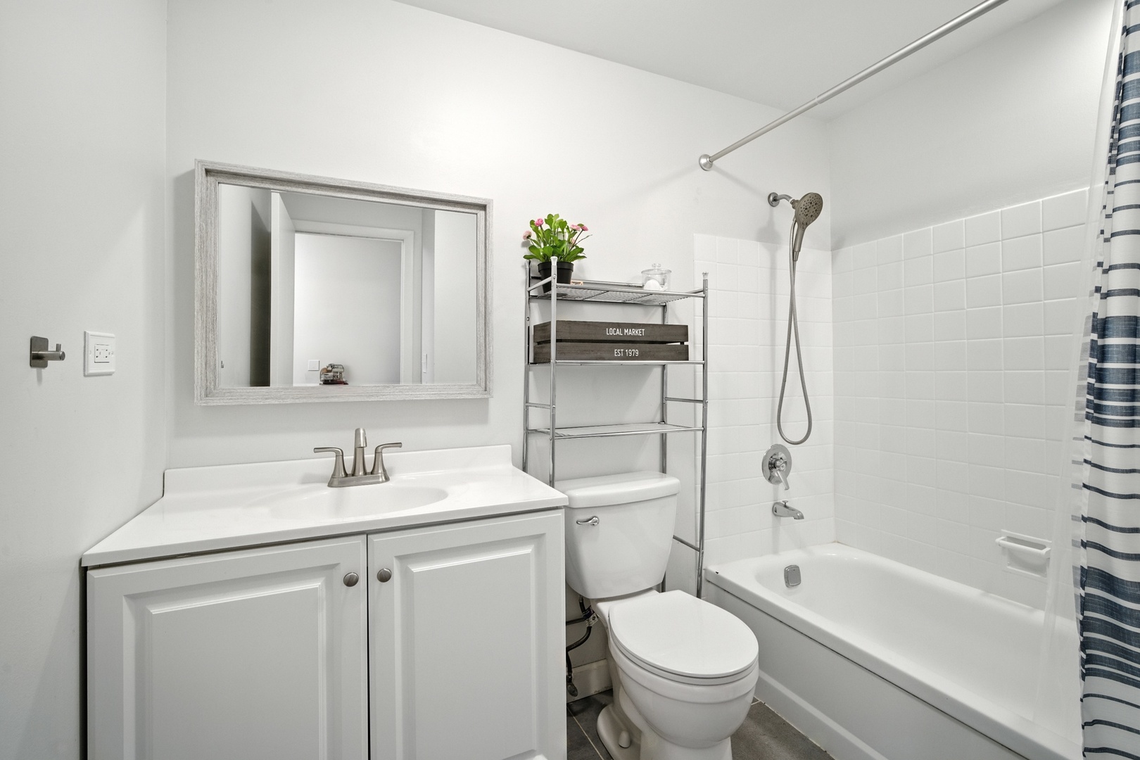 908 Jeffery Court, Schaumburg, IL 60193