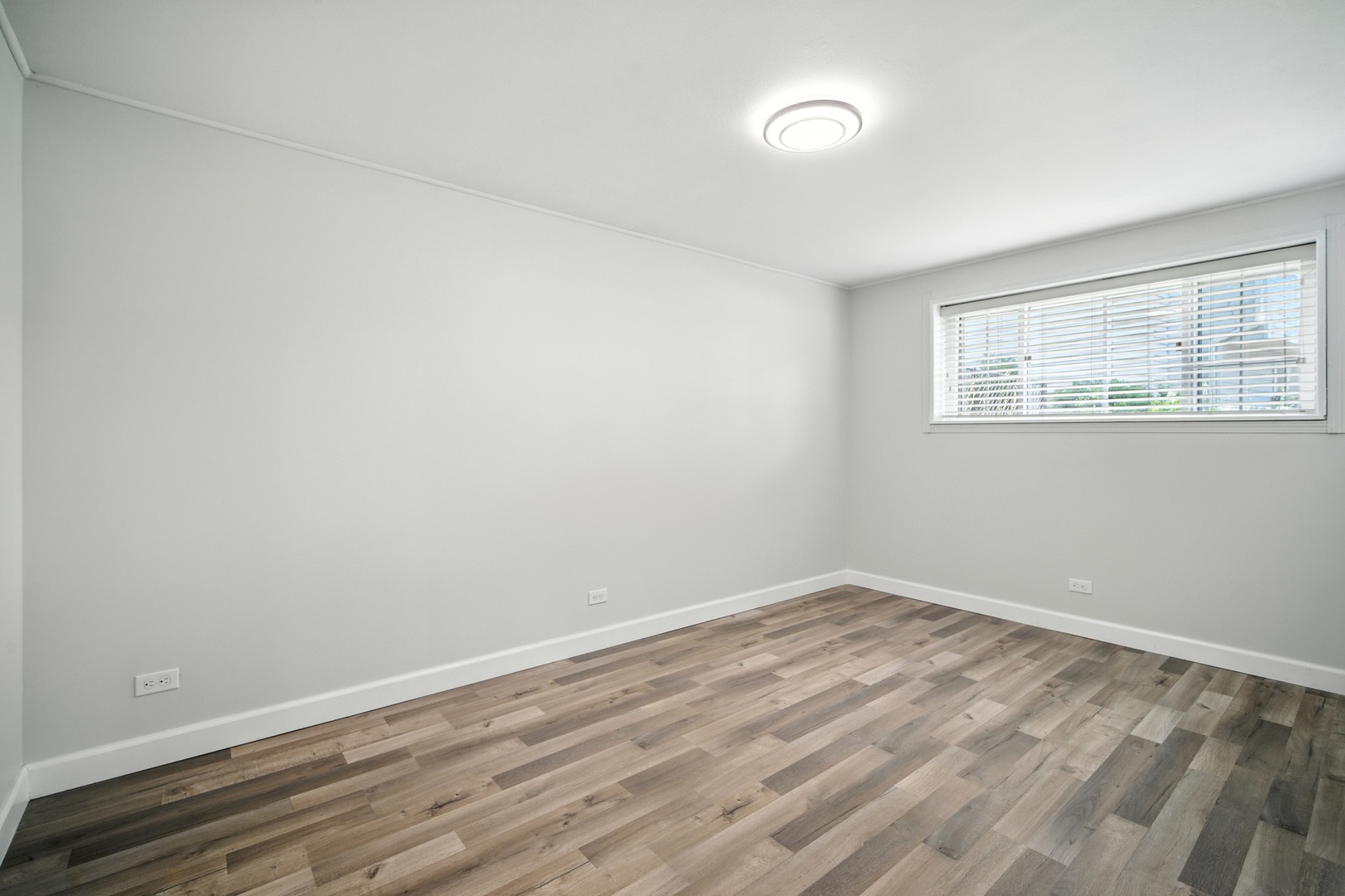 908 Jeffery Court, Schaumburg, IL 60193