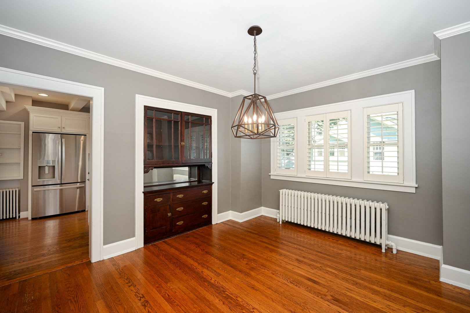 534 Western Avenue, Glen Ellyn, IL 60137