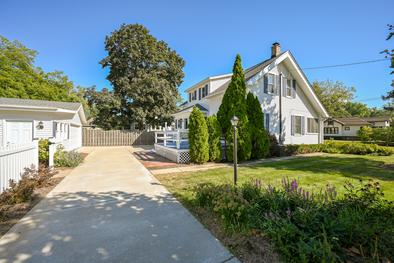 534 Western Avenue, Glen Ellyn, IL 60137