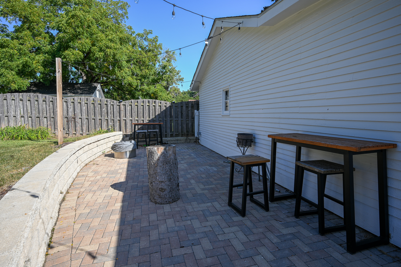 534 Western Avenue, Glen Ellyn, IL 60137