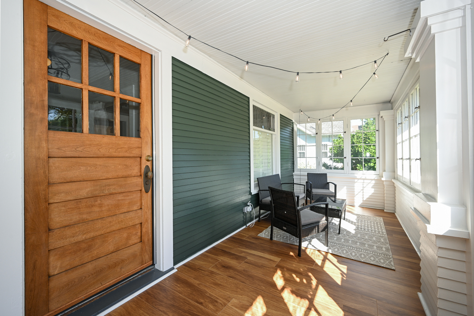 534 Western Avenue, Glen Ellyn, IL 60137