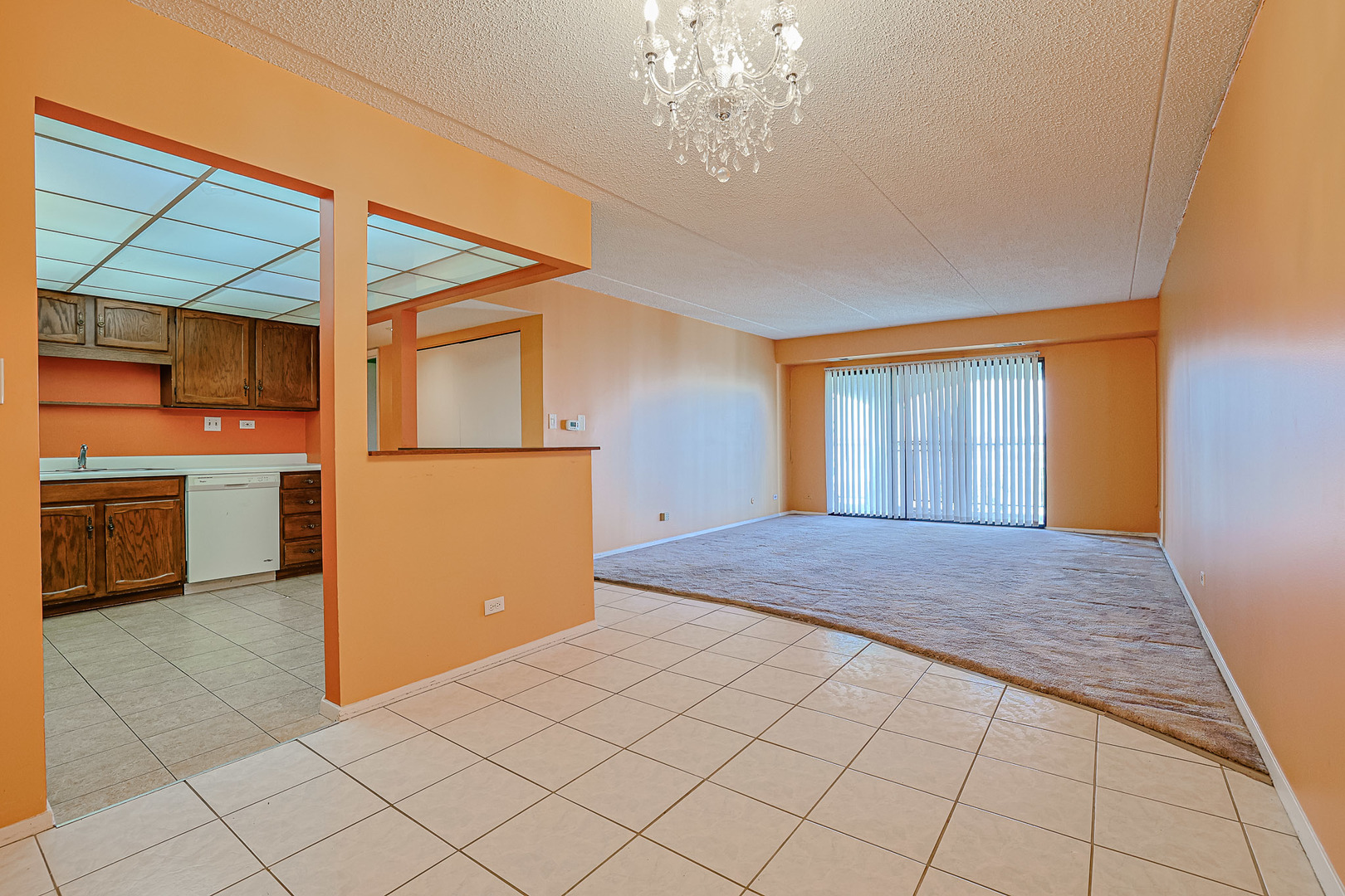 375 Plum Creek Drive #501, Wheeling, IL 60090