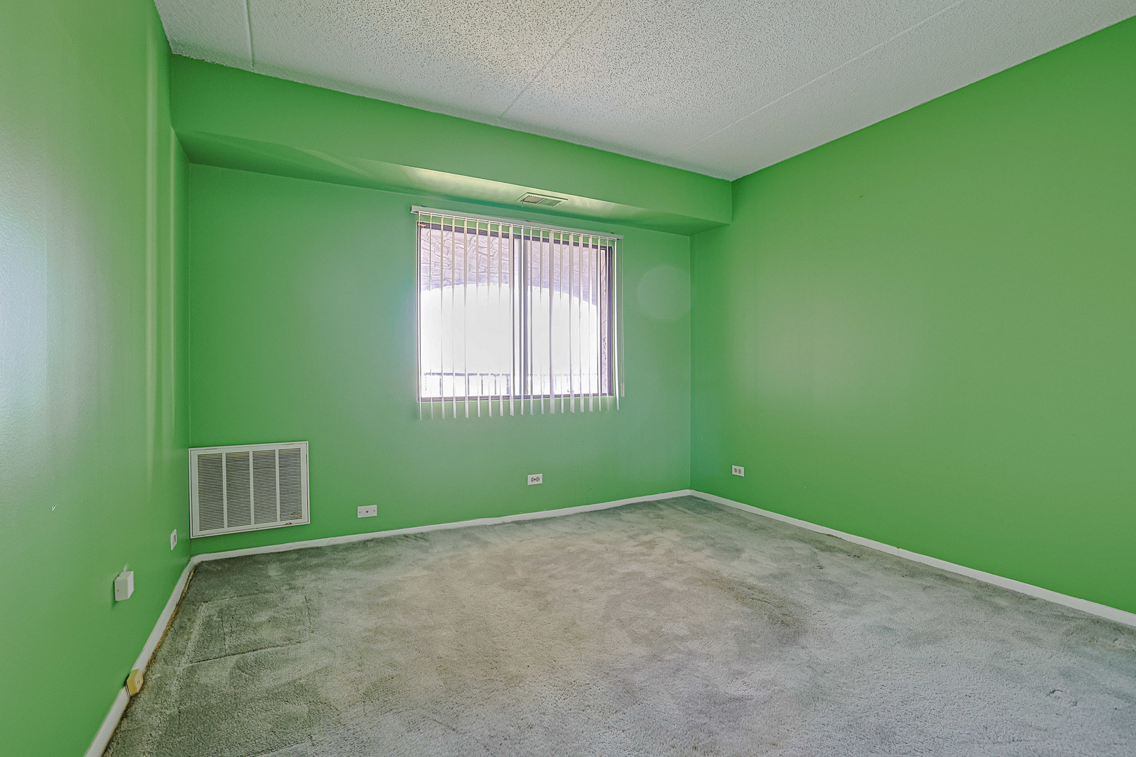 375 Plum Creek Drive #501, Wheeling, IL 60090