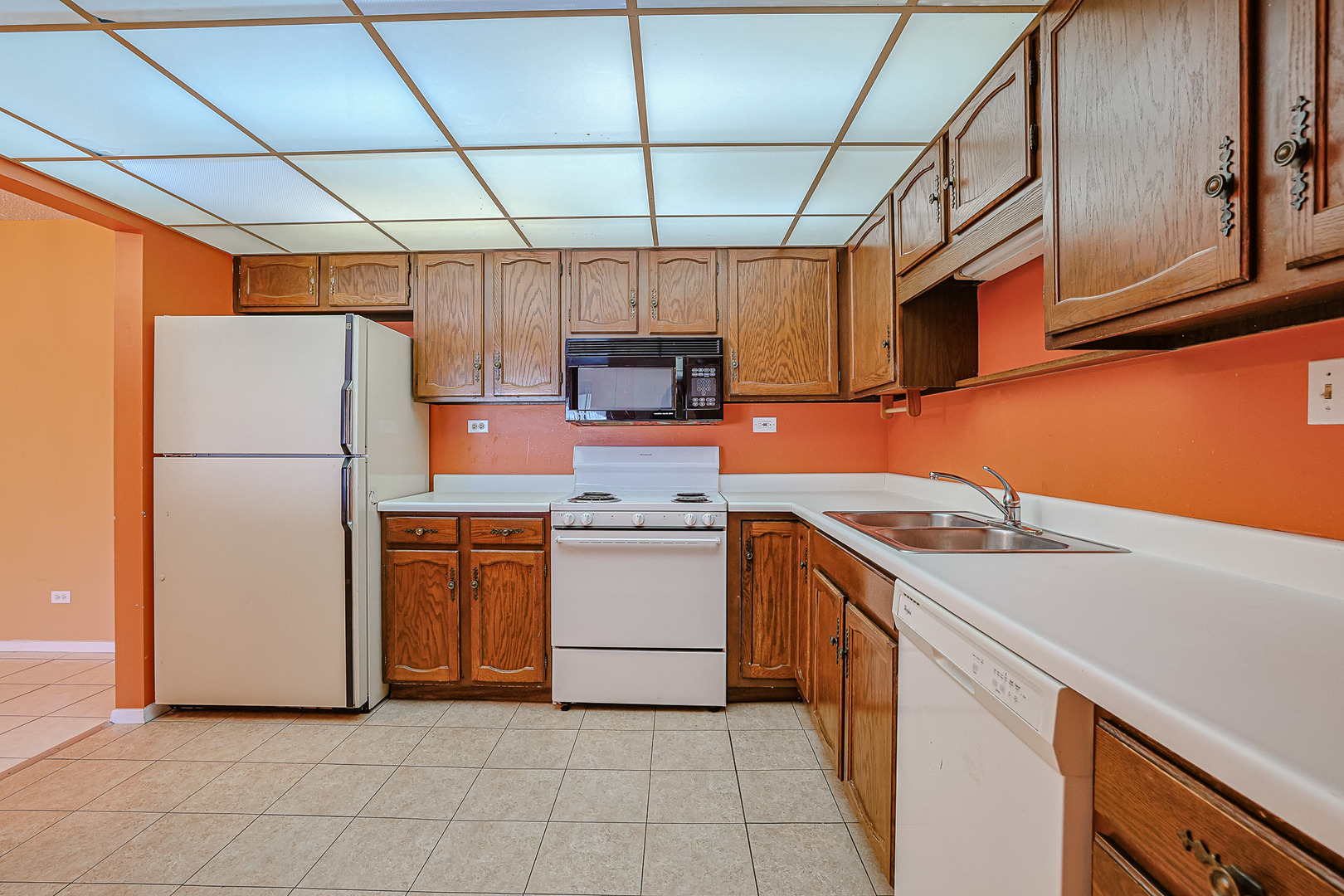 375 Plum Creek Drive #501, Wheeling, IL 60090