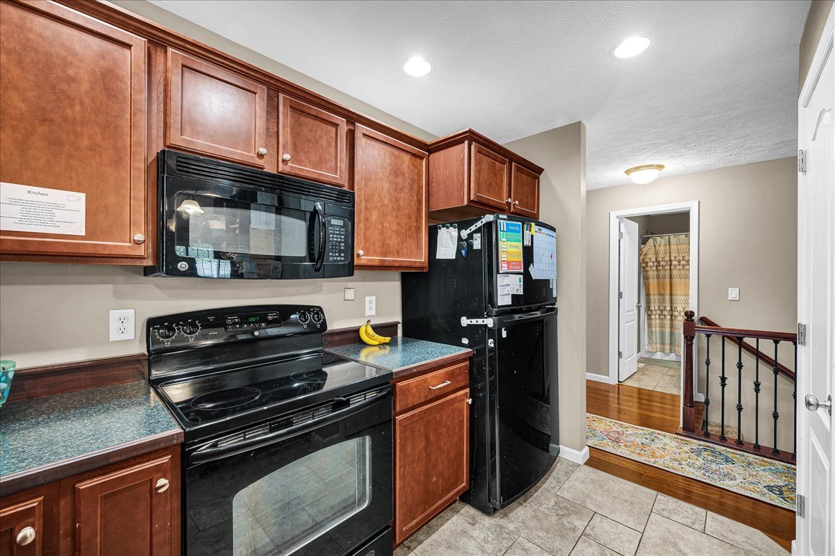 1017 Wartburg Drive, Bloomington, IL 61704