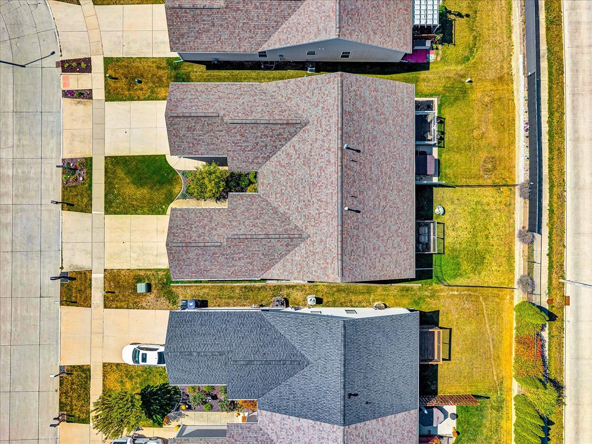 1017 Wartburg Drive, Bloomington, IL 61704