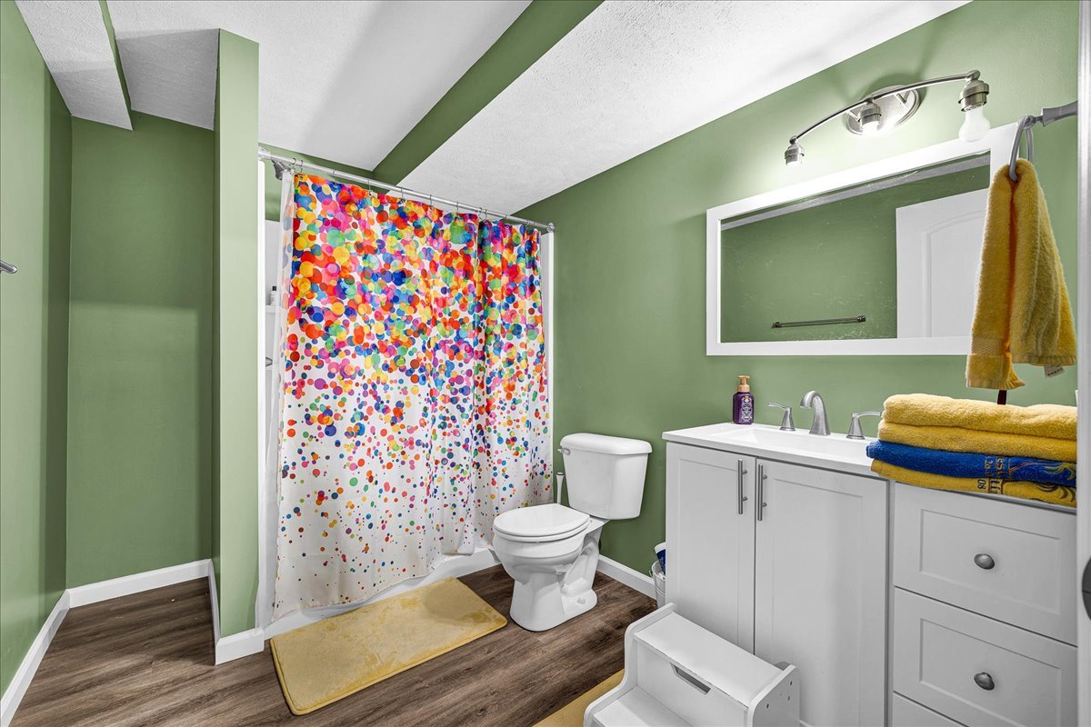 1017 Wartburg Drive, Bloomington, IL 61704