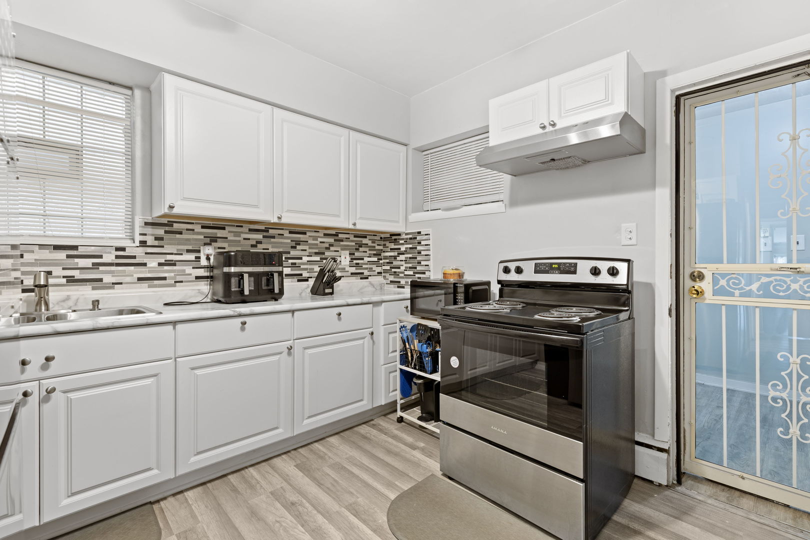 8438 S Morgan Street, Chicago, IL 60620