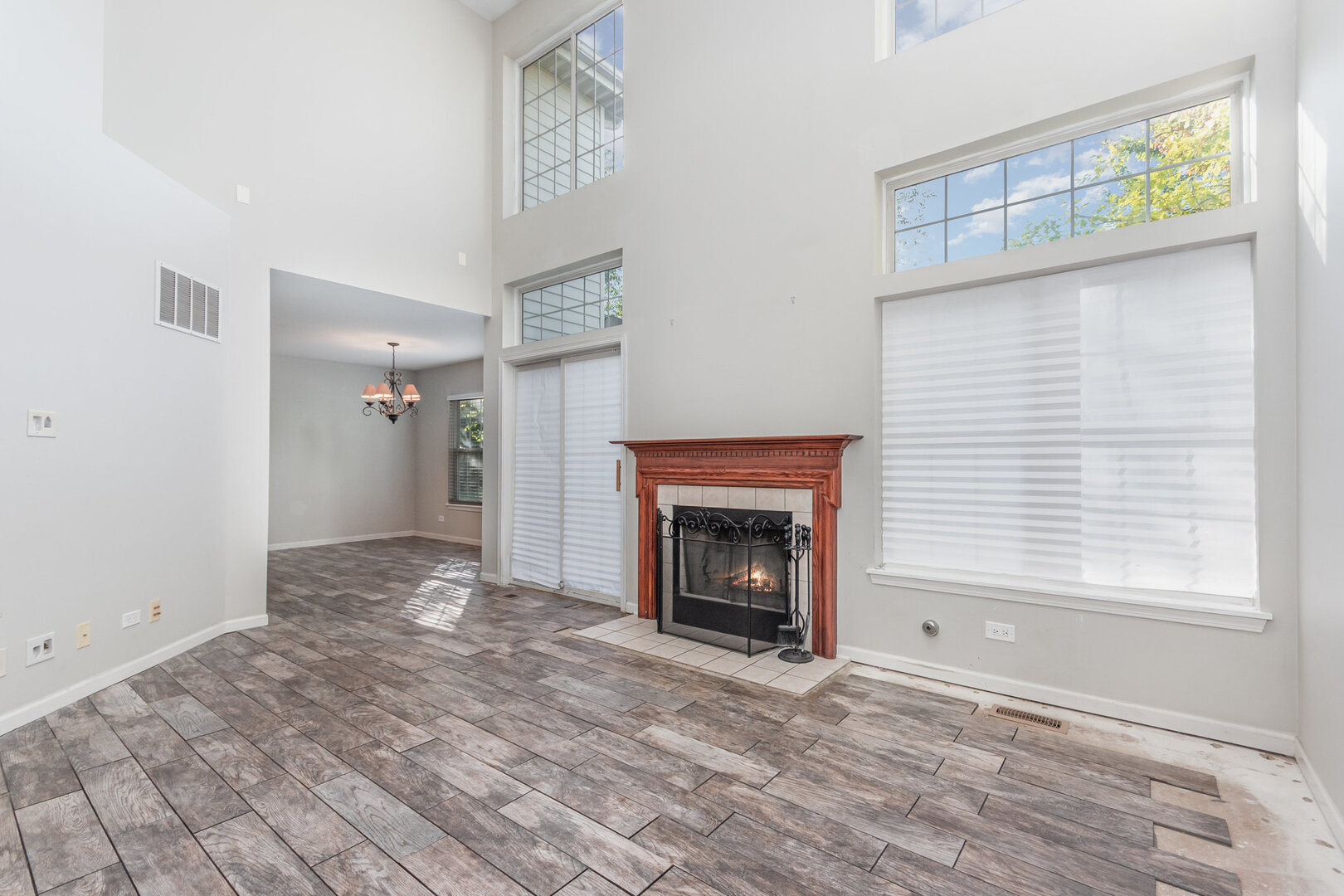 2271 Scott Lane, Aurora, IL 60502