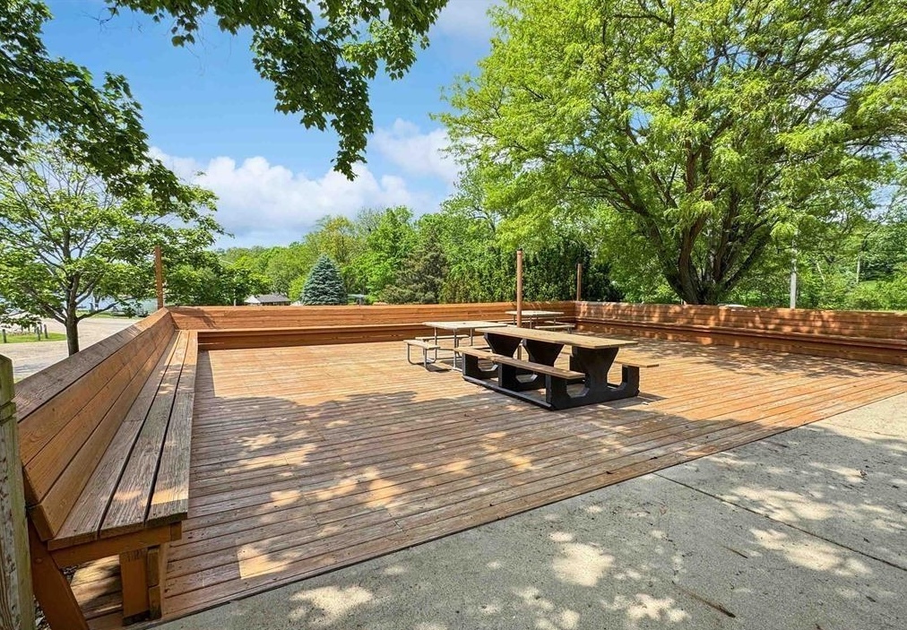 1063 Deervalley Drive, Varna, IL 61375