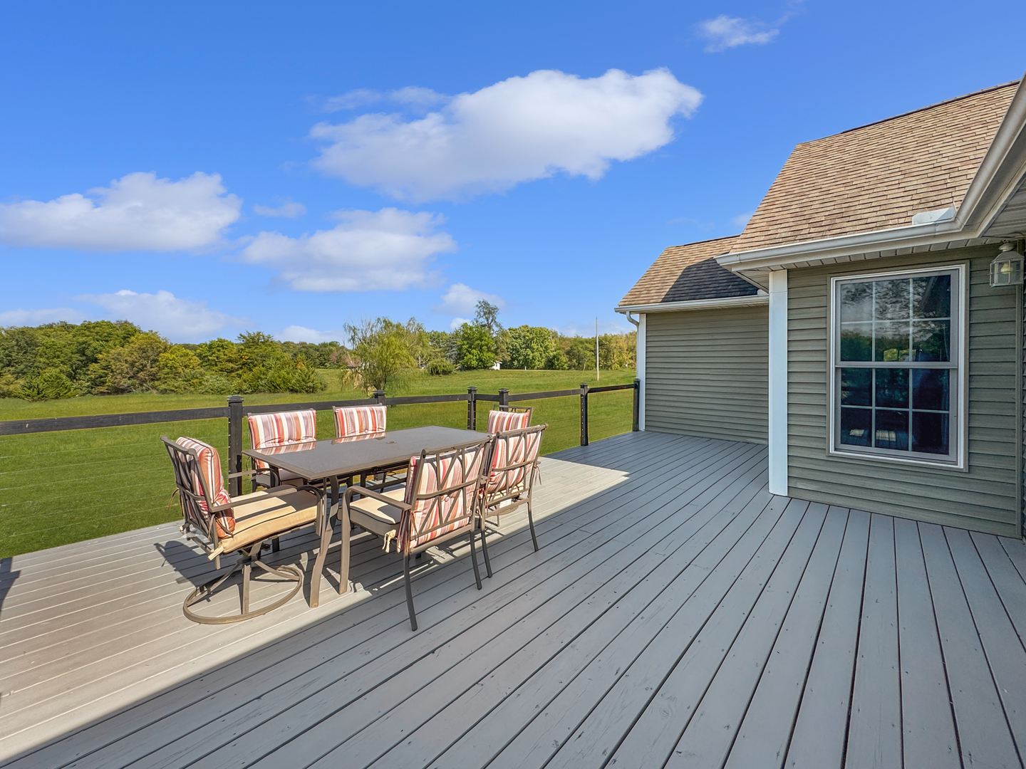 1063 Deervalley Drive, Varna, IL 61375