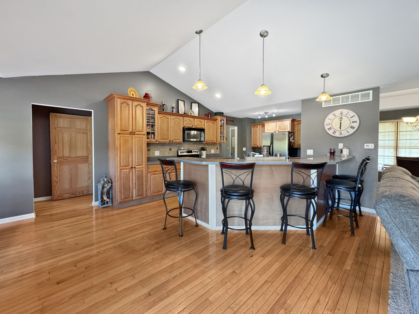 1063 Deervalley Drive, Varna, IL 61375