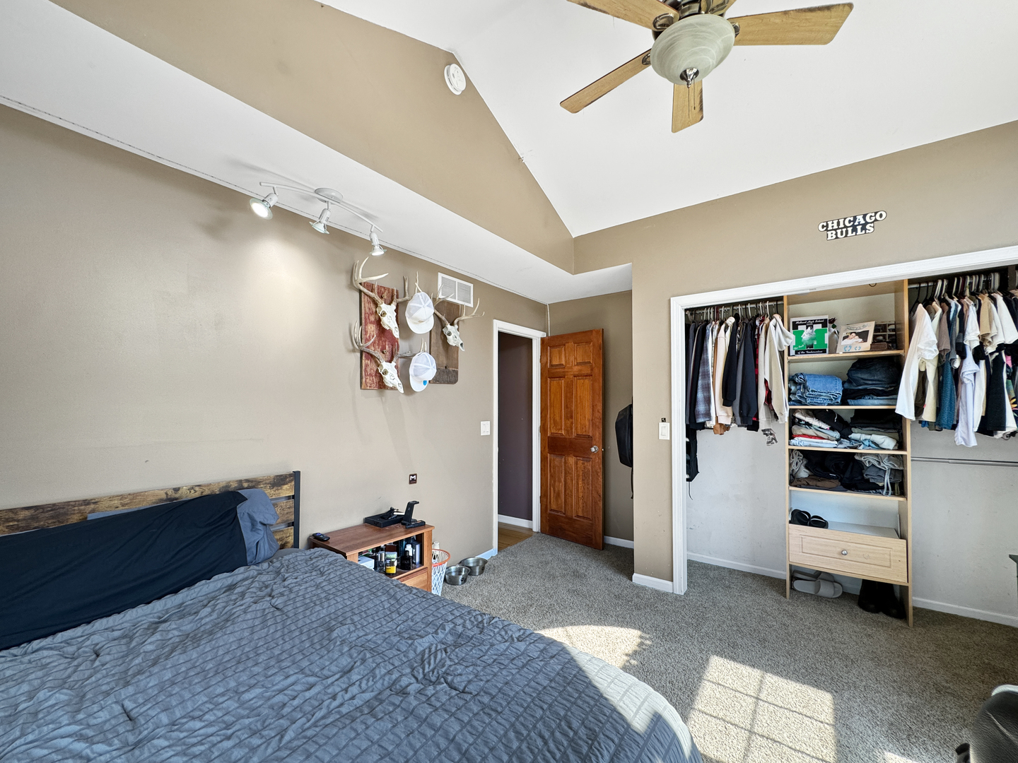 1063 Deervalley Drive, Varna, IL 61375