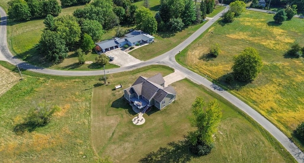 1063 Deervalley Drive, Varna, IL 61375