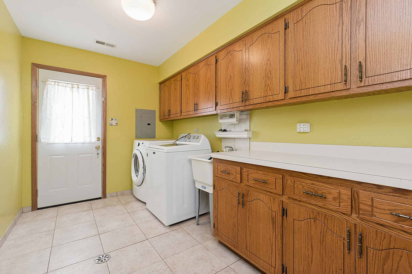 10638 Melissa Drive #104, Orland Park, IL 60467