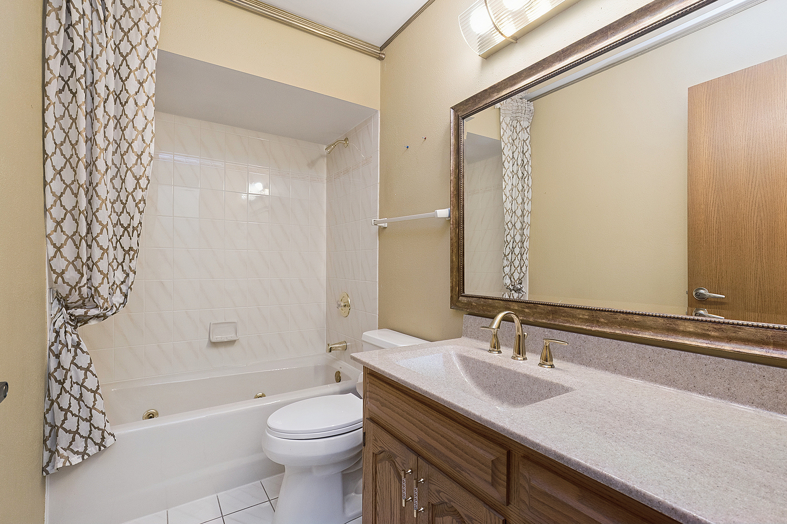 10638 Melissa Drive #104, Orland Park, IL 60467