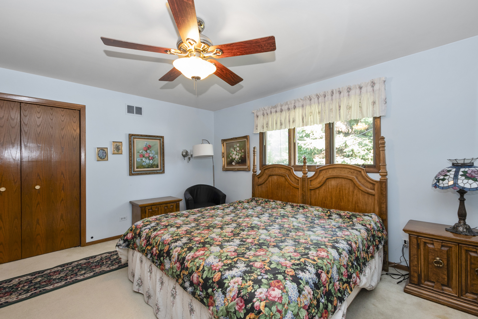 10909 S Knox Avenue, Oak Lawn, IL 60453