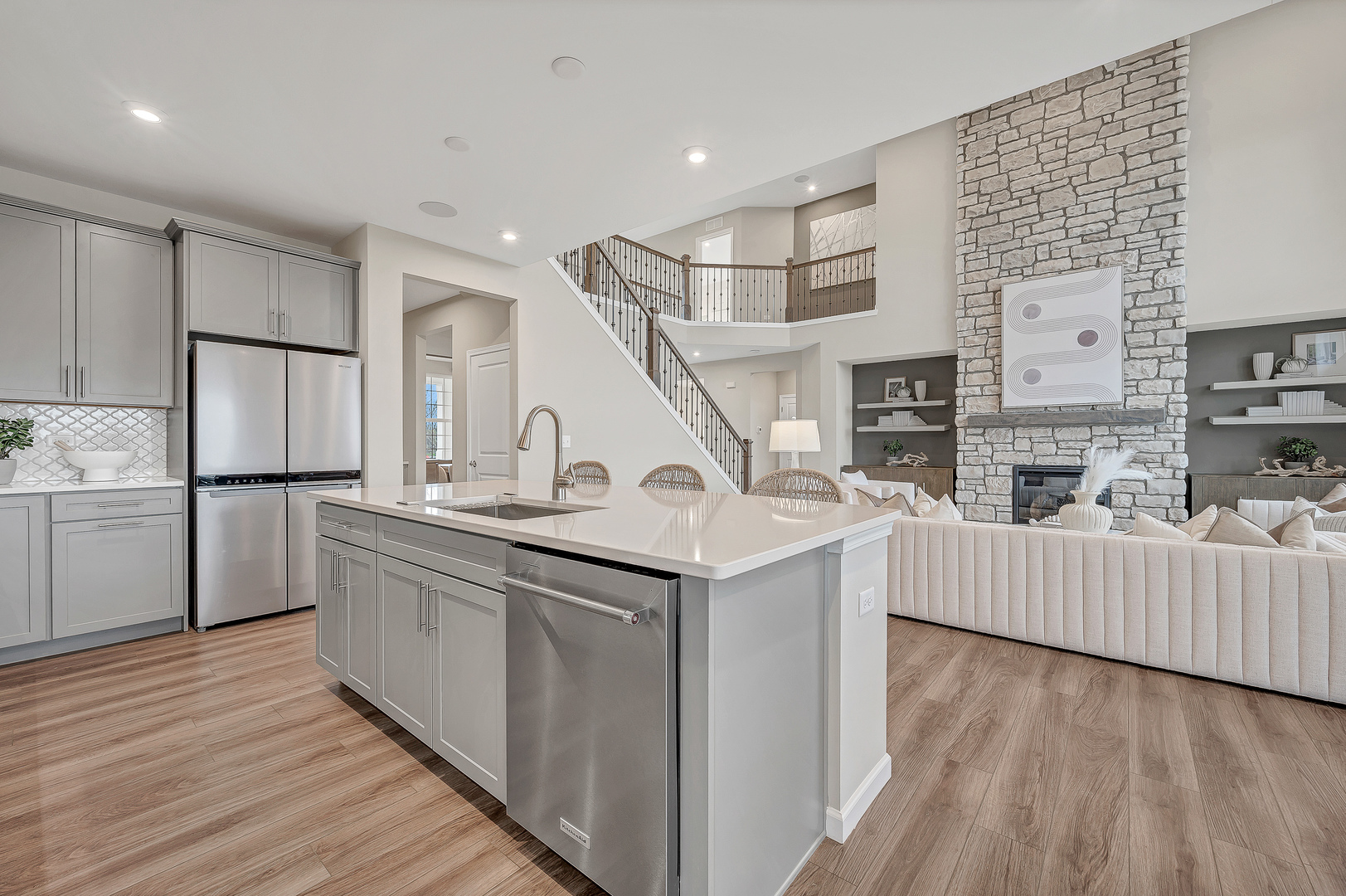 6225 Rivers Edge Drive, Lisle, IL 60532