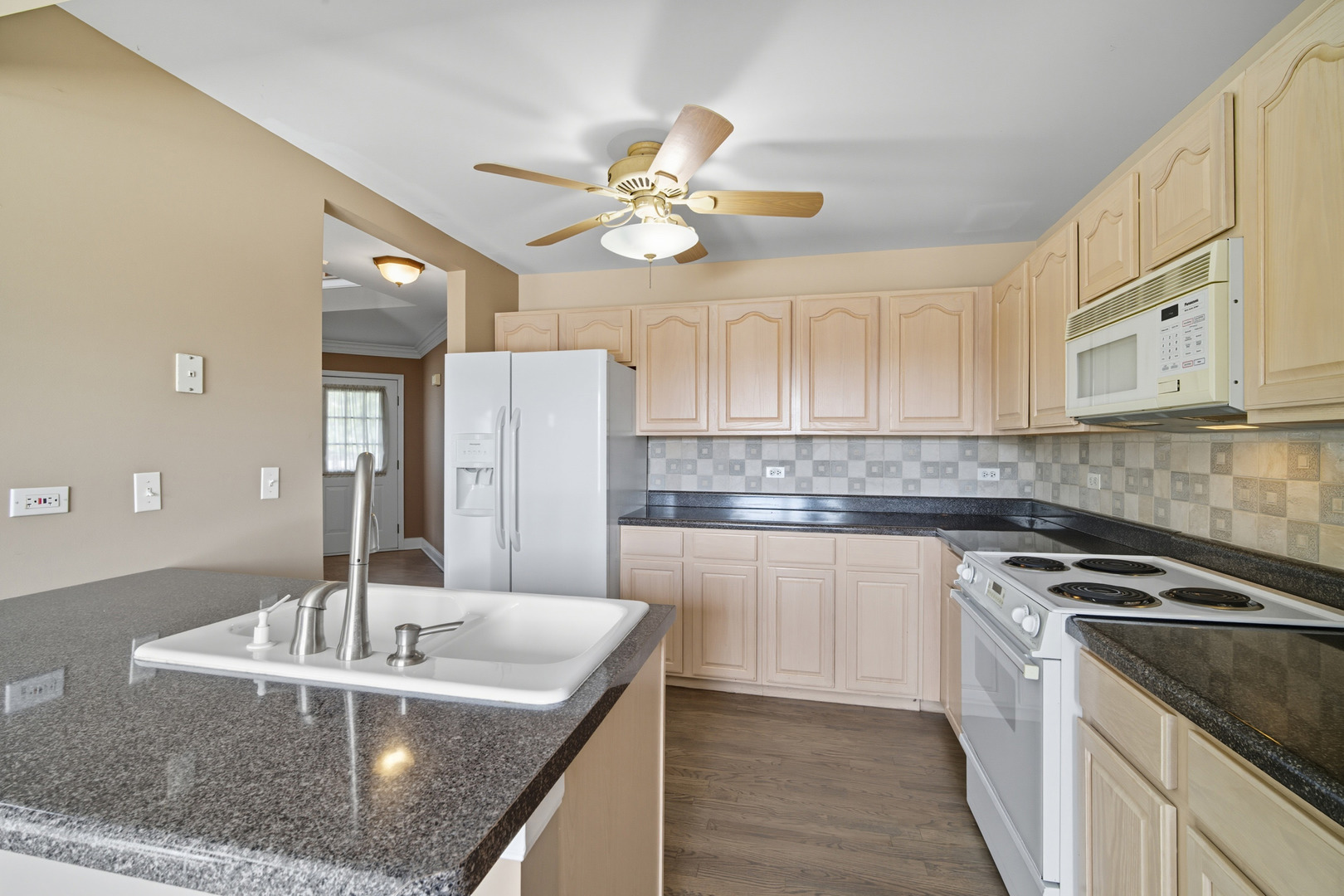 1051 Horizon Ridge, Lake In The Hills, IL 60156